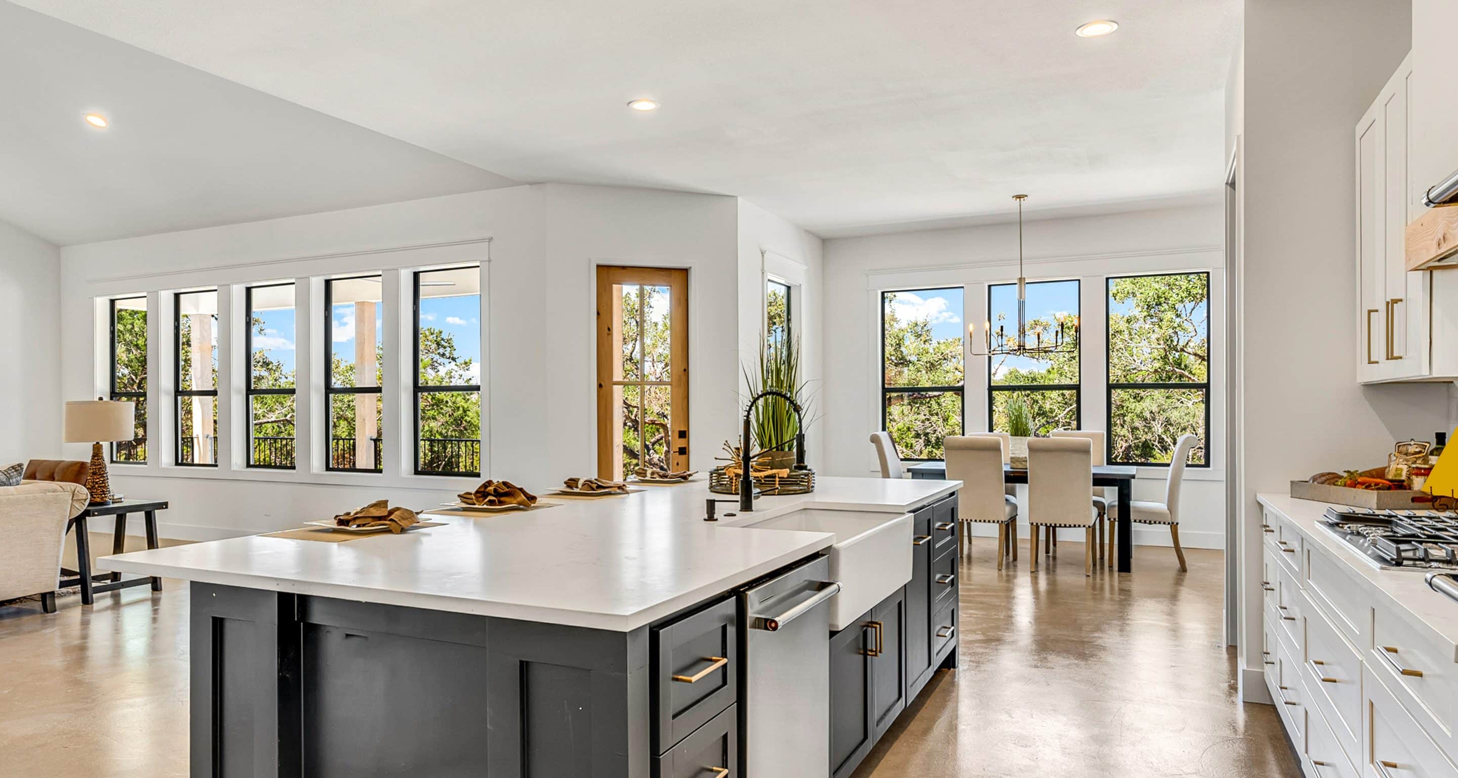 farmhouse modern homes​